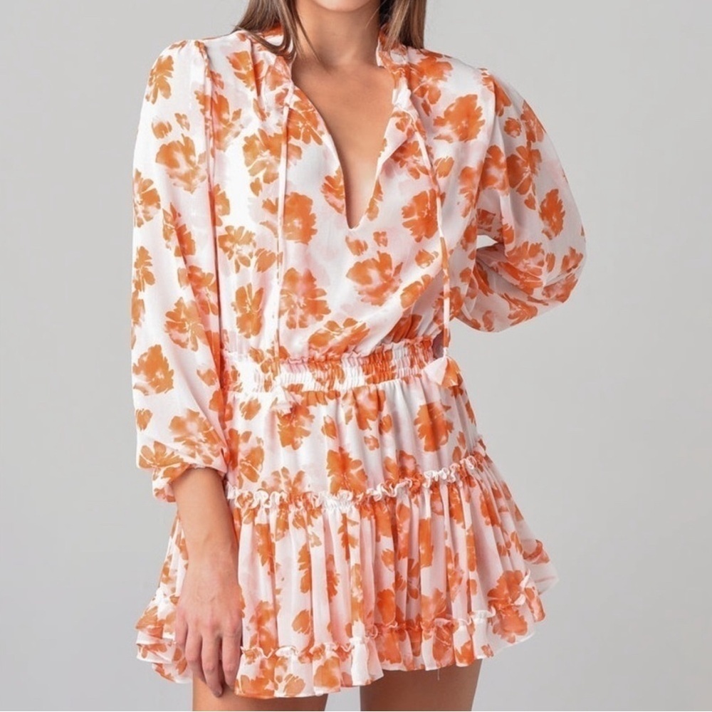 Misa Los Angeles Dress‎ L Floral Chiffon Coquette Resort Smocked Tiered Lorena